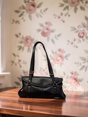 Relic Black Pebbled Shoulder Bag Satchel Flap Purse Double Handle Handbag